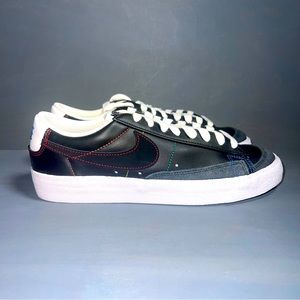 Brand New Nike Blazer Low 77 Black University Red Turf Orange DJ6000-001 Sz 7.5